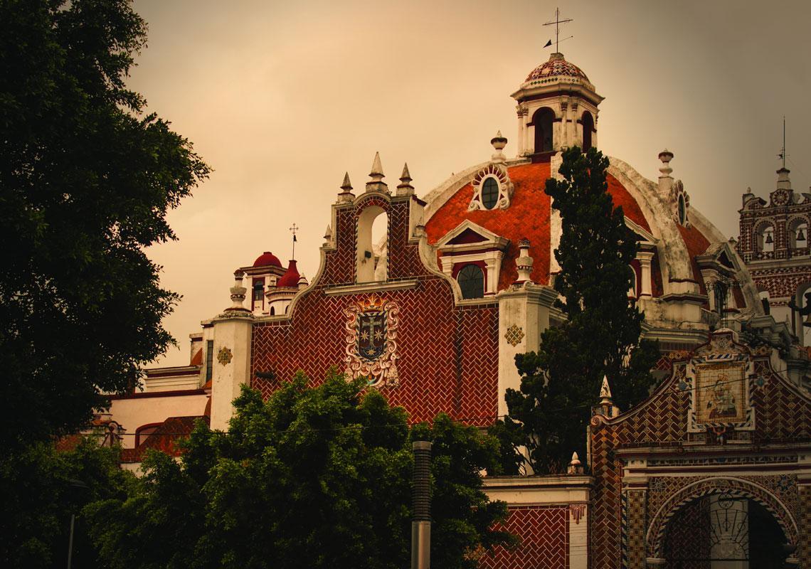 vista de la iglesia del carmen en Puebla